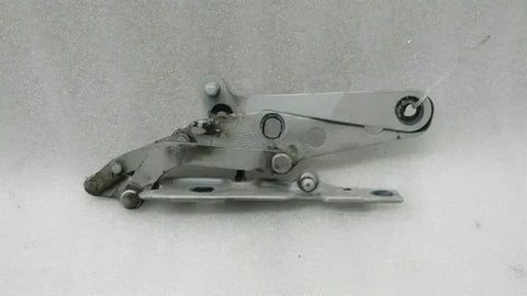 BMW 3 Series E46 Bonnet Hinge RHS 41618200124 Hood Hinge Right