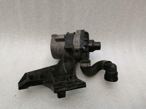 BMW 7 series F02 F01 additional cooling pump 11517566335 coolant pump pump