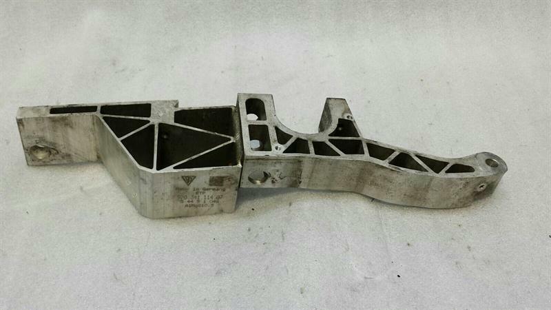 Porsche Panamera right engine mount 97034111407 engine mount right