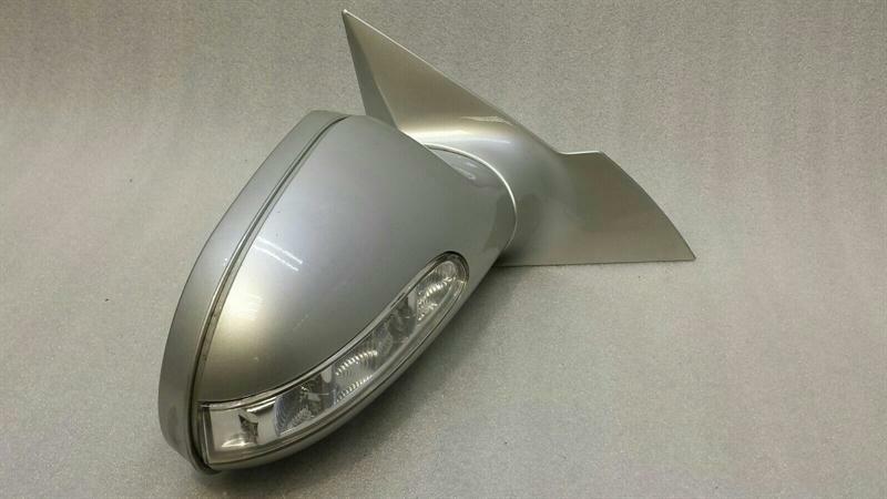 Mercedes CLK W209 Right Door Mirror A2098103816 Right Exterior Mirror