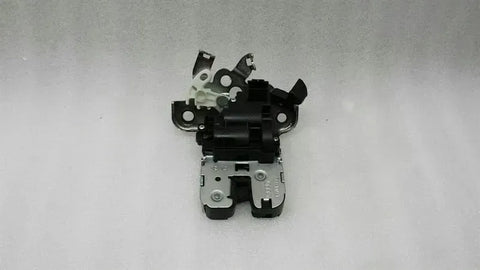 Audi A1 8X boot lock 8R0827505 tailgate lock