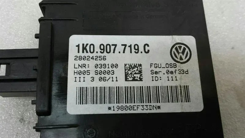 Audi A3 8P anti thief module 1K0907719C control unit anti-theft protection