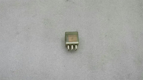 Mercedes G-Car W463 Relay 0015427819 Relay