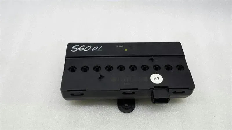 Mercedes S-Class A2208000378 ECU Valve Block Vacuum System