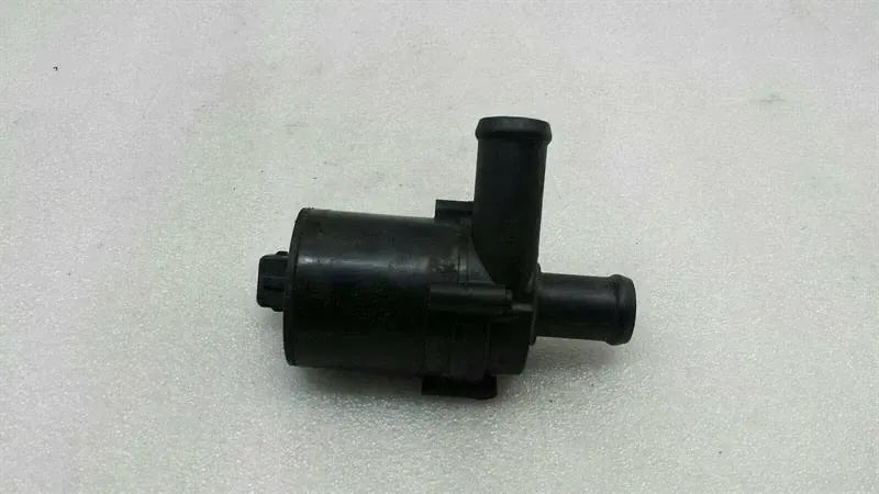 BMW 5 Series E61 E60 E63 E64 Additional Cooling Pump 6930550 Coolant Pump