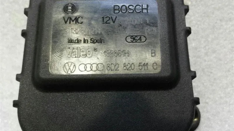 Porsche 911 Carrera Vent Flap Engine 8D2820511C Servo Motor