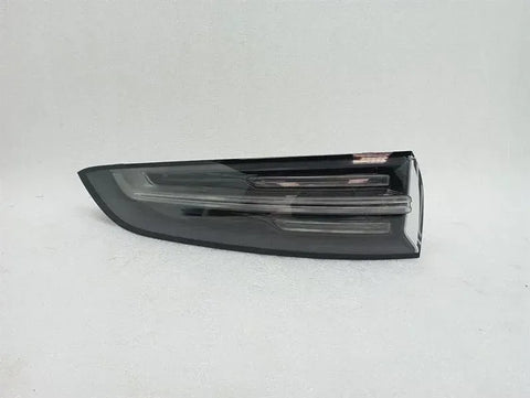 Porsche Cayenne 9Y MK3 E3 Left Rear Light 9Y0945095B Rear Left Tail Light
