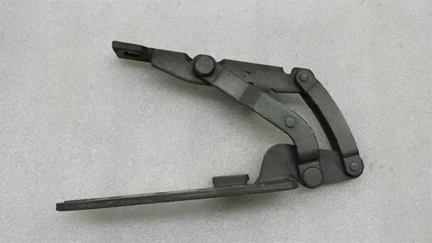BMW 7 Series E65 Bonnet Hinge LHS 41618240333 Bonnet Hinge Left