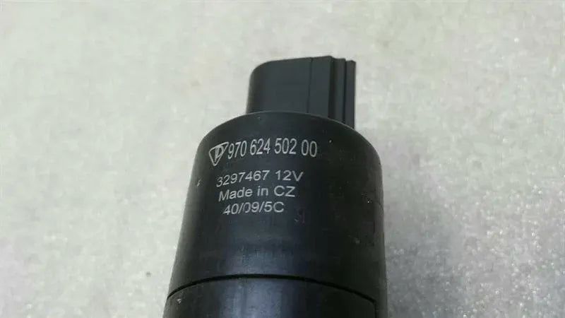 Porsche Panamera washer fluid pump 97062450200 washer water pump