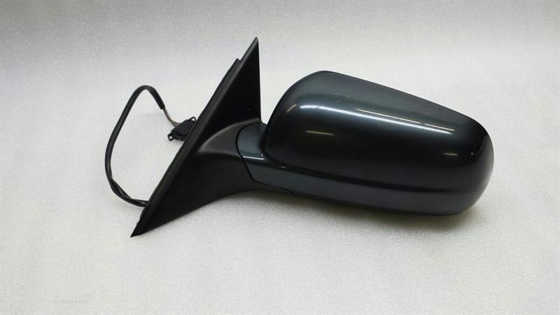 Volkswagen Passat B5 Left Door Mirror Exterior Mirror Left 01-05