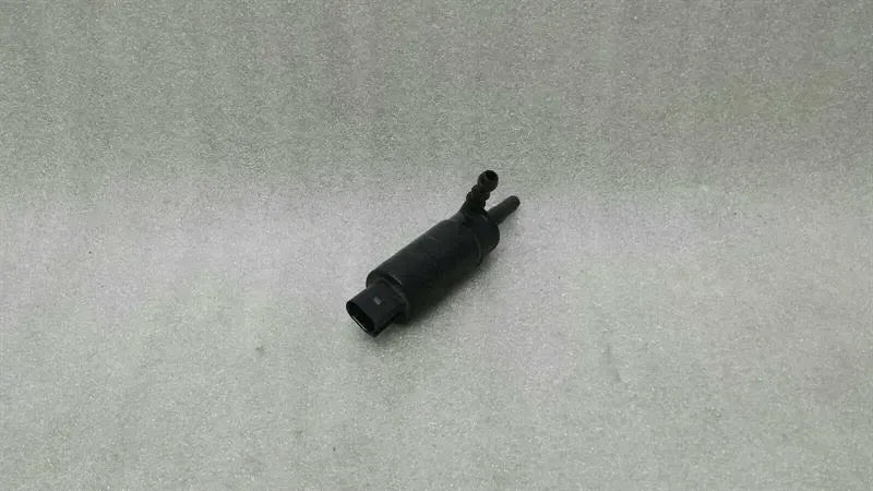 Porsche Panamera washer fluid pump 97062450200 washer water pump