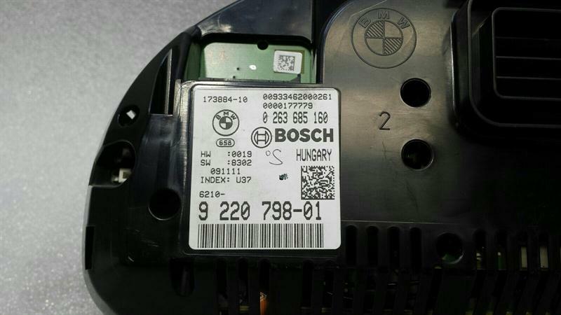 BMW 5 Series F07 GT F01 Instrument Cluster 9220798 Speedometer MPH