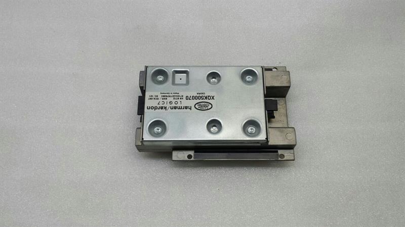 06-10 Range Rover Vogue L322 Amplifier XQK500070 Audio Amplifier Subwoofer HSE