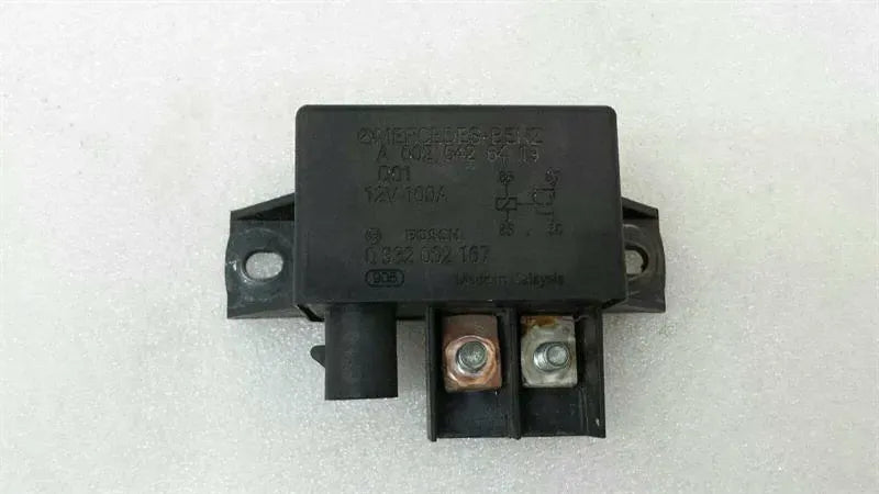 Mercedes E Class W211 Battery Relay A0025426419 High Current Relay