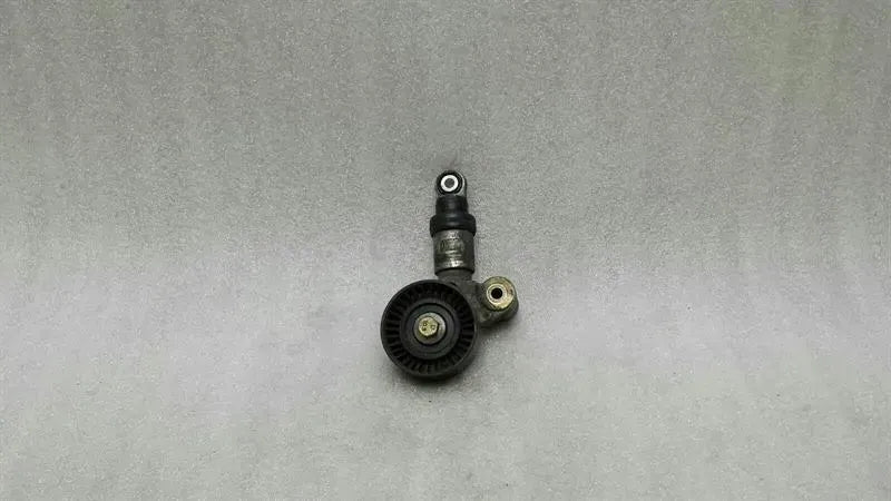 BMW 6 Series E63 E60 M6 M5 11287835417 Pulley Strap Clamp