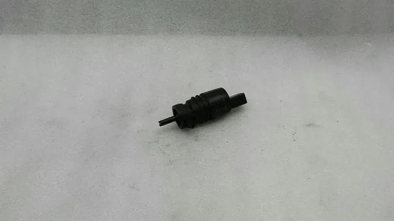 Porsche Panamera 970 Washer Water Pump Pump 3020175 Washer Fluid Pump