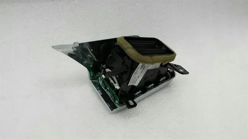Porsche Panamera unknown air vent 97055317101 ventilation nozzle ventilation grille left