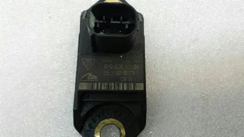 Porsche Panamera 970 Crash Sensor 97060611100 Impact Sensor