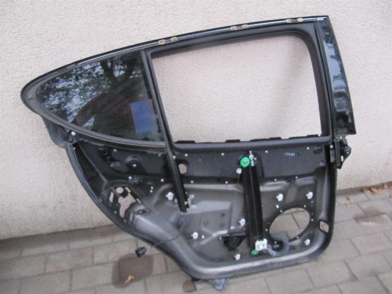 Porsche Panamera 970 door frame rear right 97053622203 rear right door casing