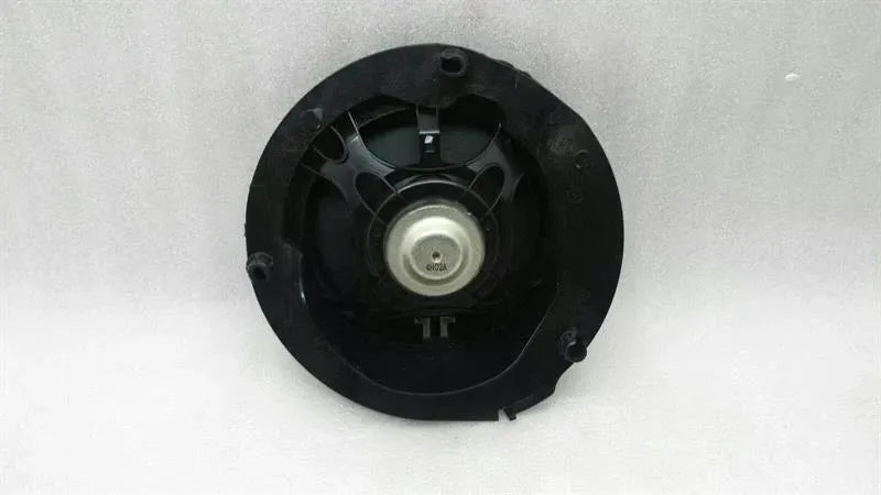 Mercedes E Class W211 Rear Re Door Speaker A2118207402 Right Loudspeaker