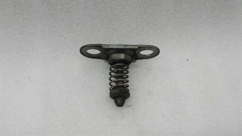BMW 3 Series E46 Bonnet Lock 8229807 Bonnet Lock