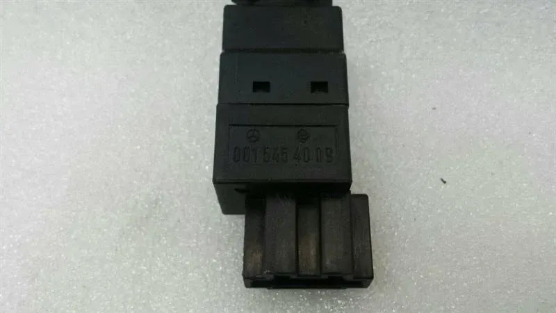 Mercedes E Class W211 Brake Light Switch A0015454009 Brake Pedal Switch