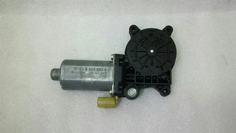 BMW X5 E53 RLH door window engine 8362063 power window motor HL
