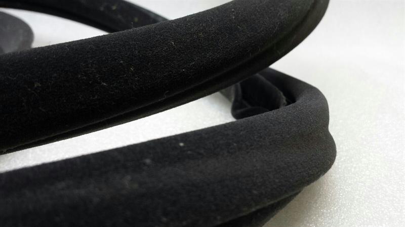 BMW 7 series E66 Rear door seal 51727044948 Türdichtungen hinten ANTHRAZIT