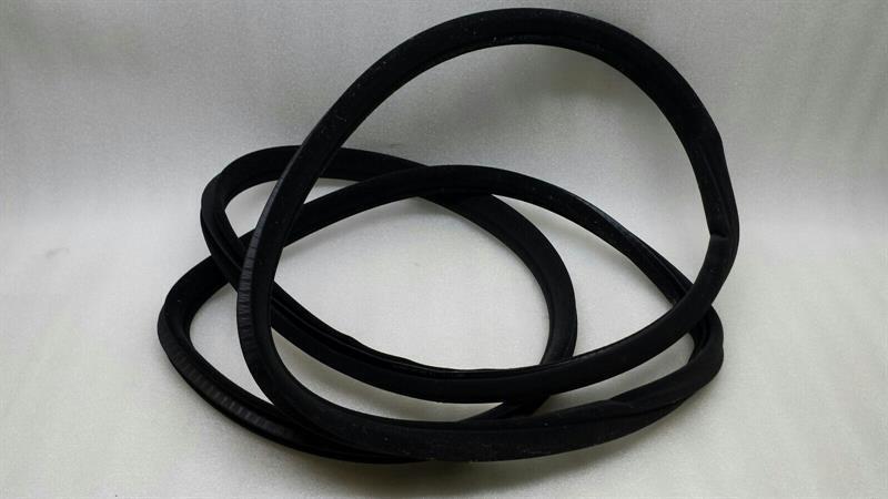 BMW 7 series E66 Rear door seal 51727044948 Türdichtungen hinten ANTHRAZIT