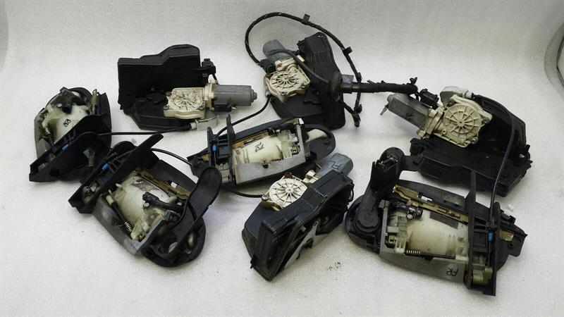 BMW 7 SERIES E65 SOFT CLOSE DOOR SET 7028910 RIGHT HAND DRIVE RHD