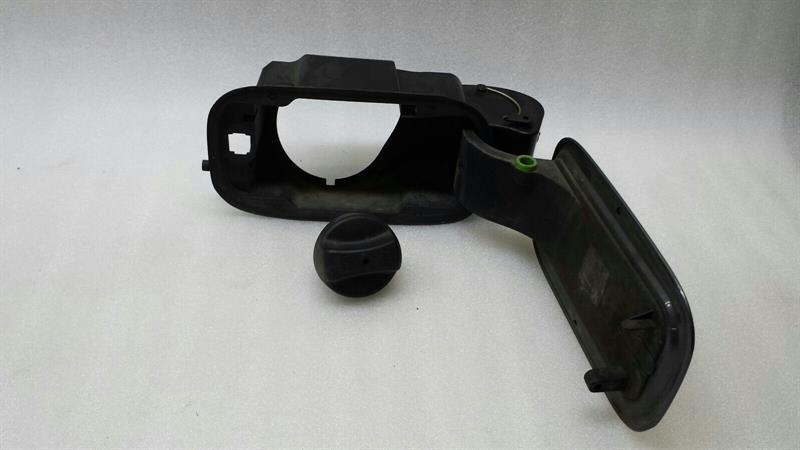 BMW 7 series fuel cap tank flap 51177010539 fuel filler cap