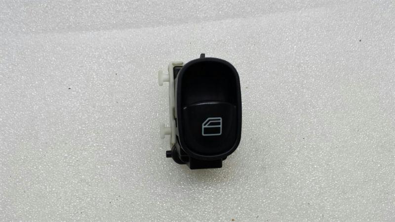Mercedes C Class W203 Window Switch A2038200210 Switch