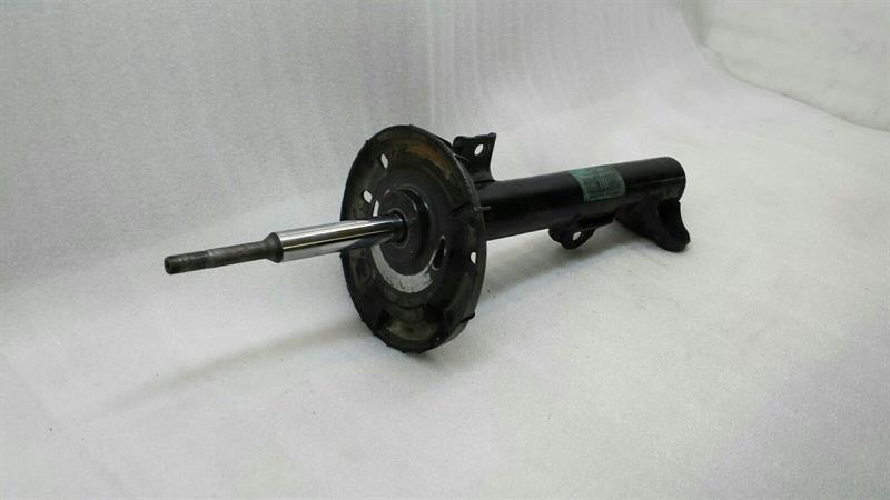 Mercedes W209 CLK63 AMG Shock Absorber Front A2033207830 Front Shock Absorber
