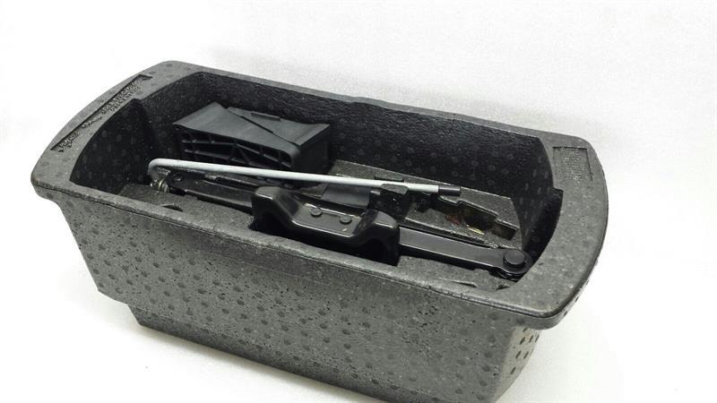 JAGUAR S-type (SAVER KIT) XR843742 SAVER KIT XR833057 Jack JACK TOOL SET