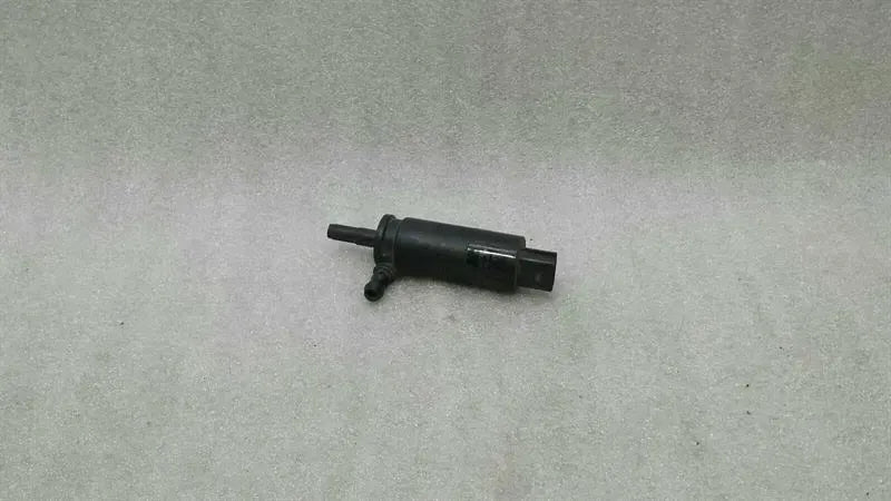BMW 1 Series E87 Washer Fluid Pump 6973097 Washwater Pump