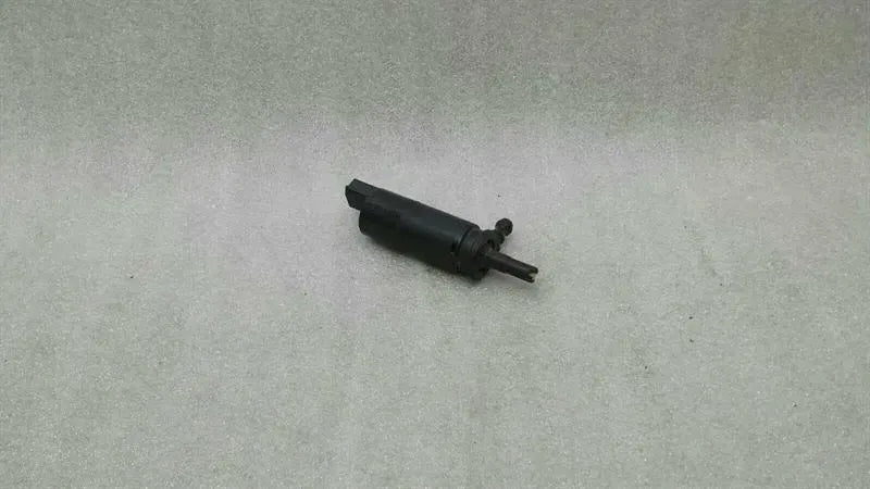 BMW 1 Series E87 Washer Fluid Pump 6973097 Washwater Pump