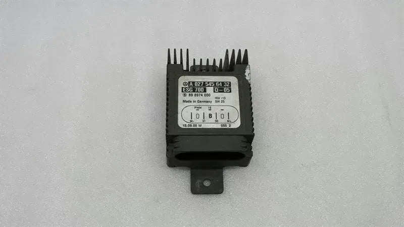 2001 Mercedes S-Class A0275456432 ECU Auxiliary Fan Cooling Control Unit