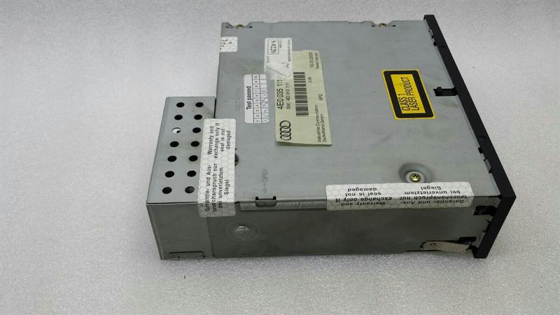 Audi A8 8E CD Changer 4E0035111 CD Changer 6 Speed
