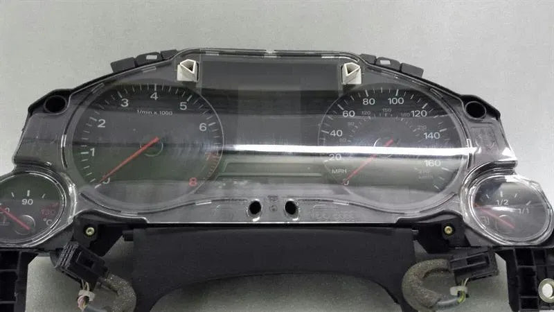 Audi A8 8e rhd Instrument Cluster 4E0920950C MPH UK 4.2 V8