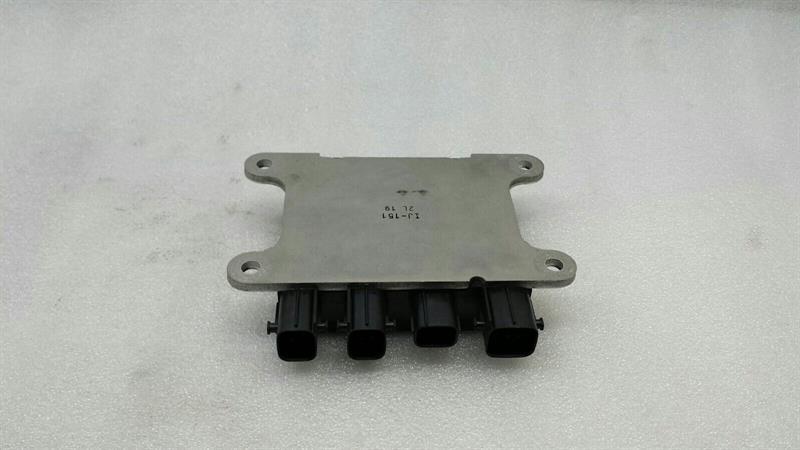 XUS ISF IS II INJECTION NOZZLE CONTROL UNIT 89871-50010 Injector Control Module