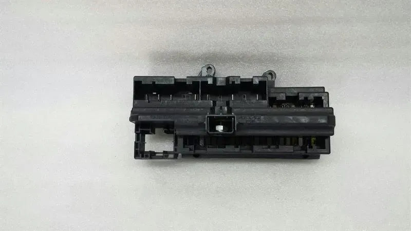 BMW 7 series E65 E66 fuse box 69005820 fuse box central electrics