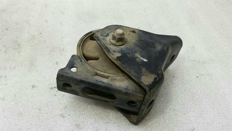 Mitsubishi Lancer X Engine Mount MN184355 Engine Mount