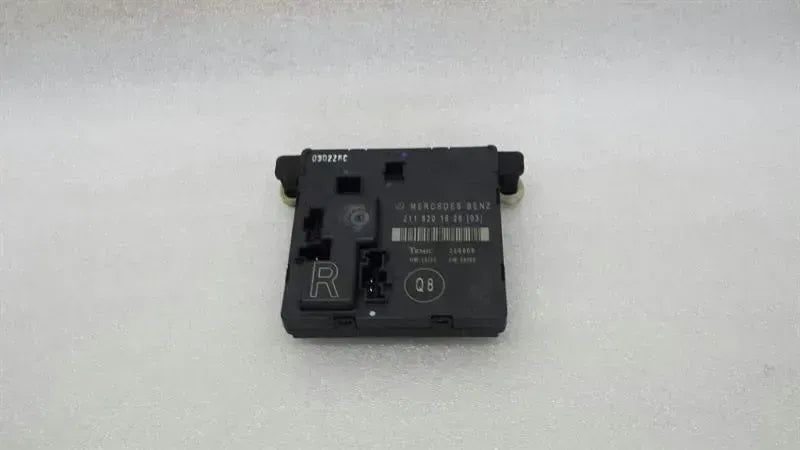 Mercedes E-class W211 door control unit RRH A2118201626 door control unit HR
