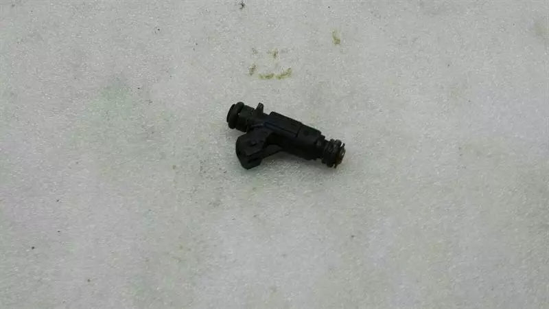 Mercedes E Class W211 Injection Nozzle A1120780349 Fuel Injector E55 AMG M113