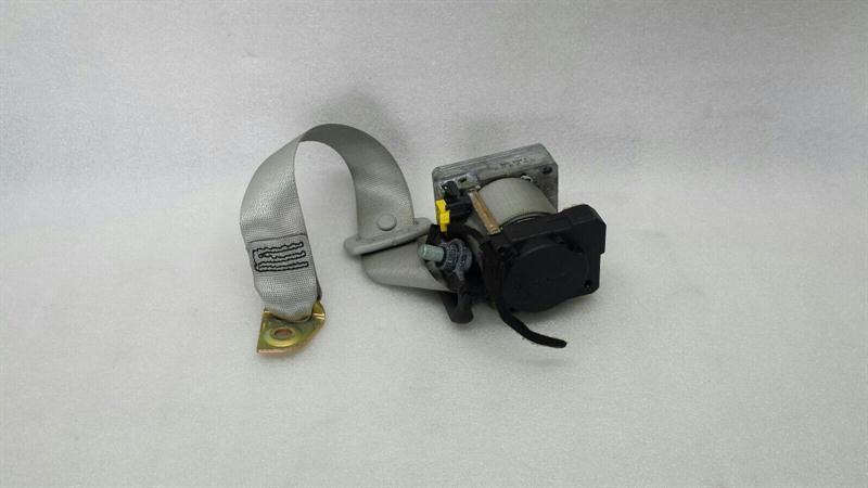 Mercedes S-class W220 left rear seat belt A2208607785 seat belt rear LI
