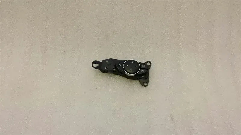Mercedes E Class W211 RHD Mirror Switch A2118213051 Right Handlebar