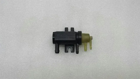 Mercedes C Class W204 Turbo Pressure Valve A0071531428 Turbocharger Pressure Valve