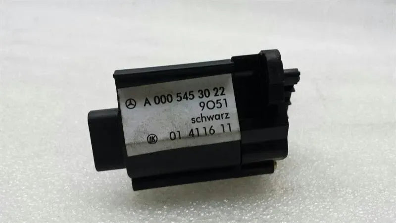 Mercedes E Class W211 Steering Adjustment Switch A0005453022 Steering Wheel Switch