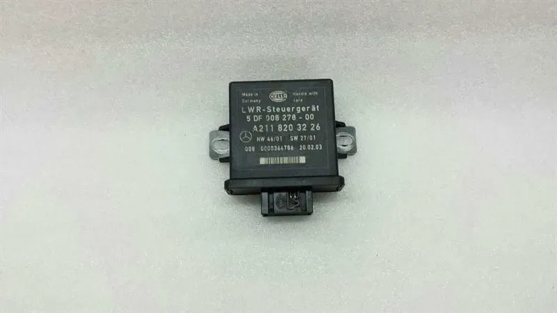Mercedes E Class W211 Light Control Unit A2118203226 Light Control Unit