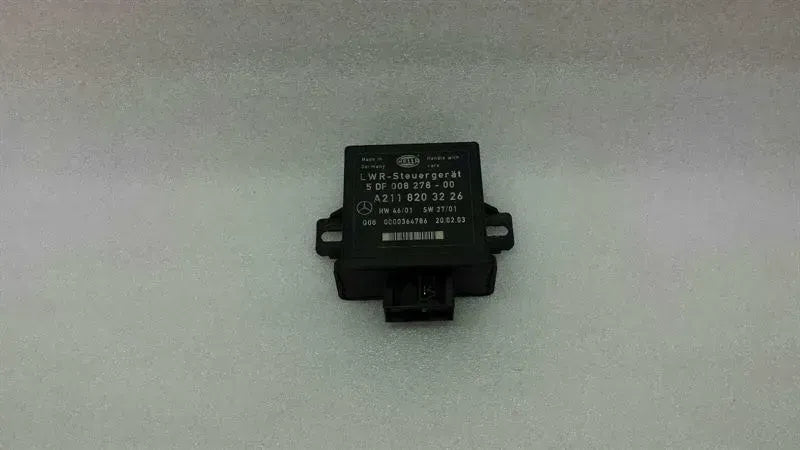 Mercedes E Class W211 Light Control Unit A2118203226 Light Control Unit